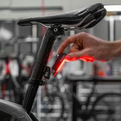 LUMIERE LEZYNE STICK DRIVE AR -Tous Les Vélos Soldes femto front 2 1